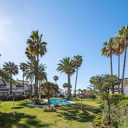 Apartment Increible Piso 4 Dorm, Terraza, Parking & Pool